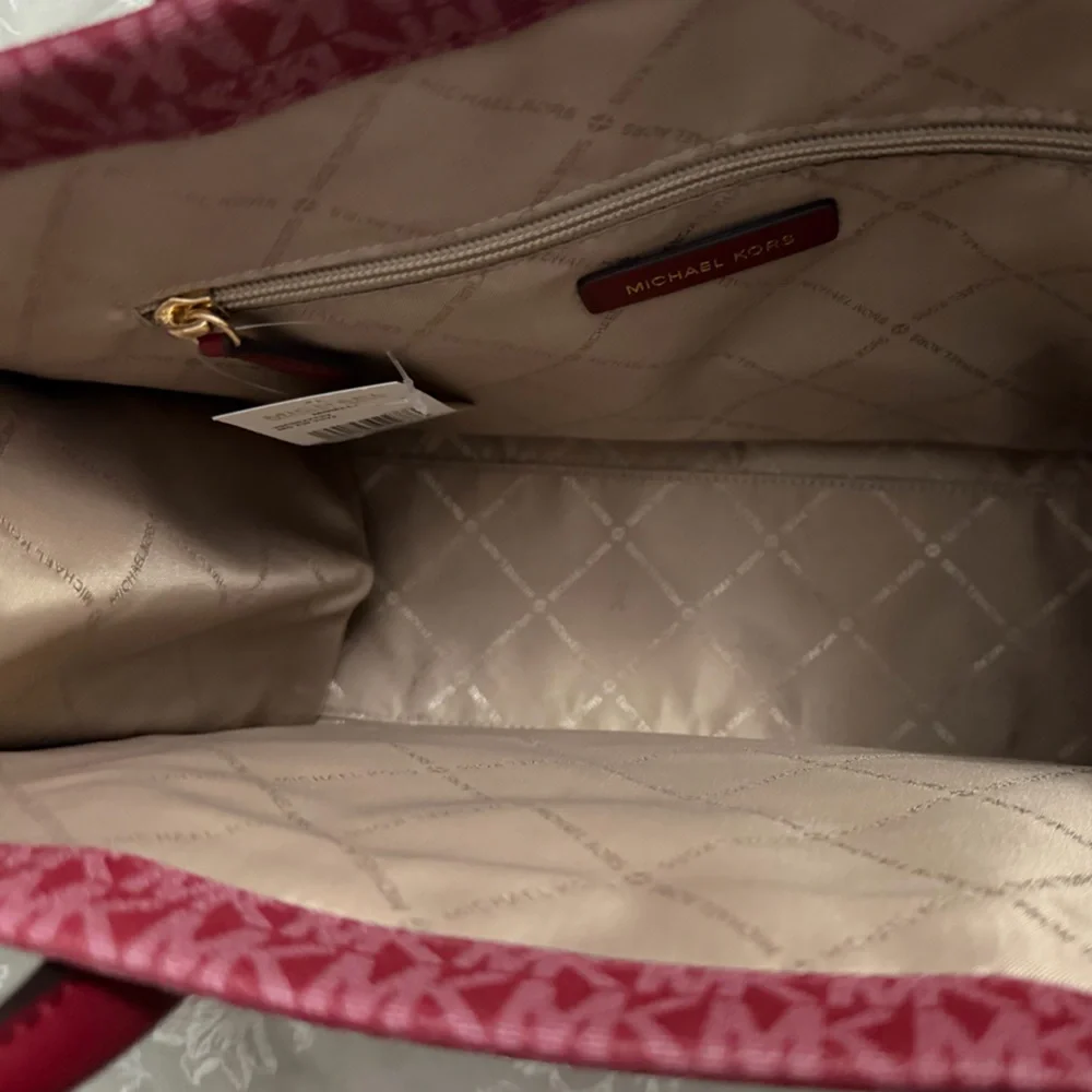 Michael Kors Mirella Tote - Cherry